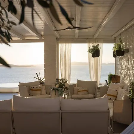 Daloli Mykonos Agios Ioannis Diakoftis